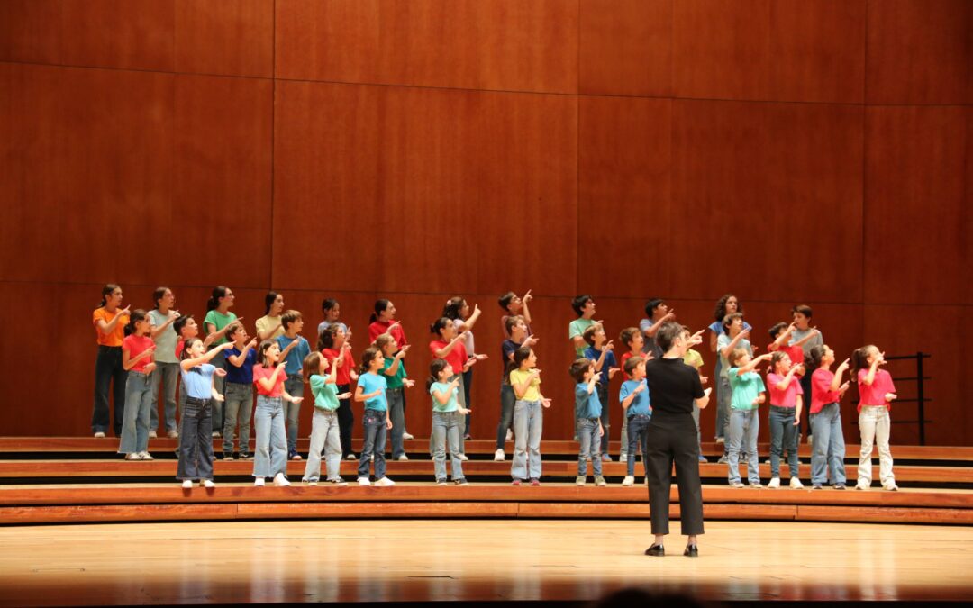 ¡Nuestras voces brillan en el Euskalduna!